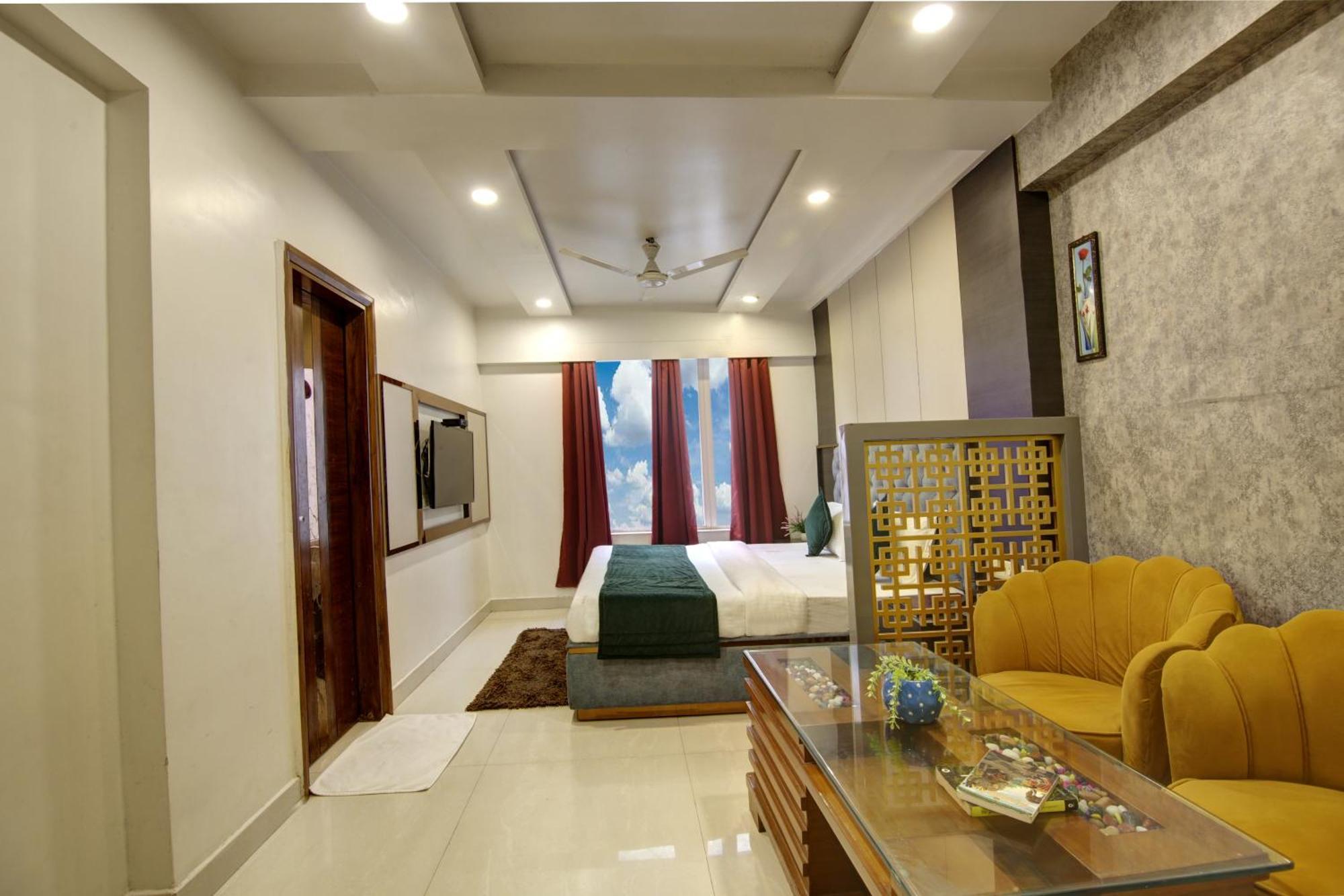 The Shanti Plaza - New Delhi Nova Deli Exterior foto
