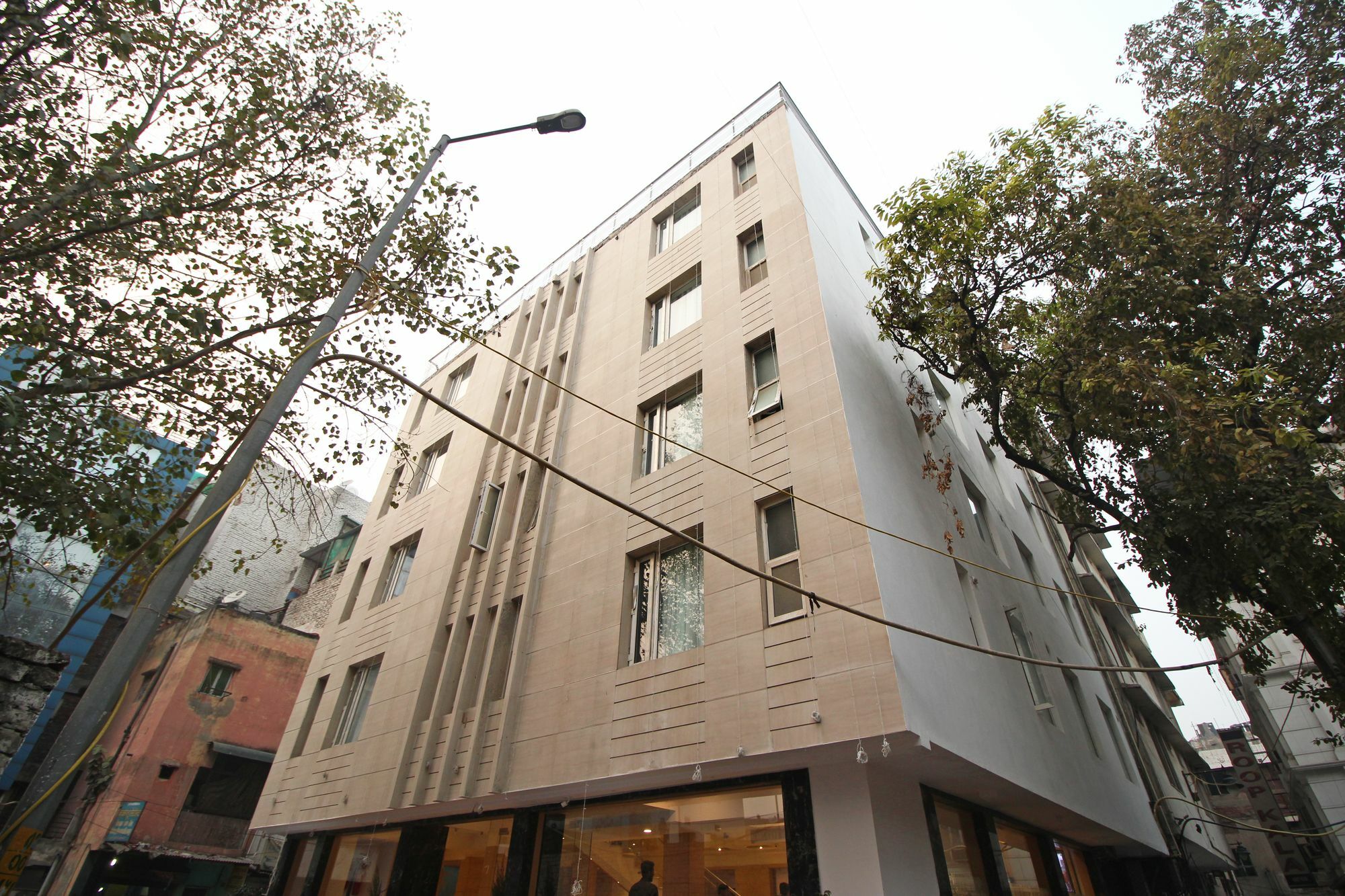 The Shanti Plaza - New Delhi Nova Deli Exterior foto
